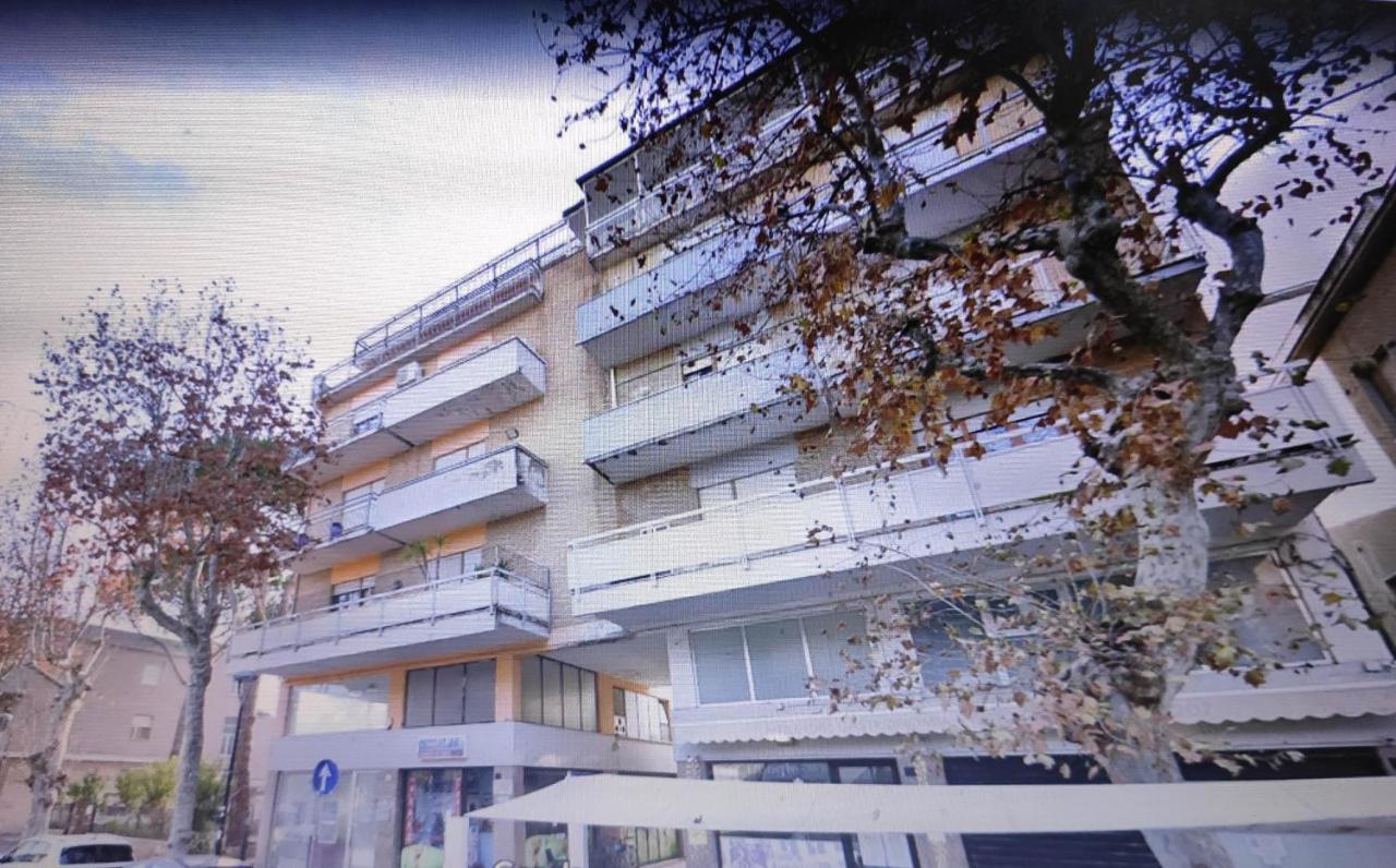 朱利亚诺瓦La Casa Vicino Al Parco公寓 外观 照片
